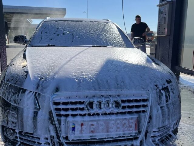 Серый Ауди А4, объемом двигателя 1.8 л и пробегом 285 тыс. км за 8200 $, фото 12 на Automoto.ua