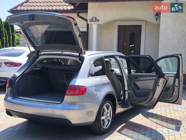 Ауди А4 2009 в Виннице на Automoto.ua Серый Ауди А4, объемом двигателя 1.8 л и пробегом 280 тыс. км за 6999 $, фото 2 на Automoto.ua