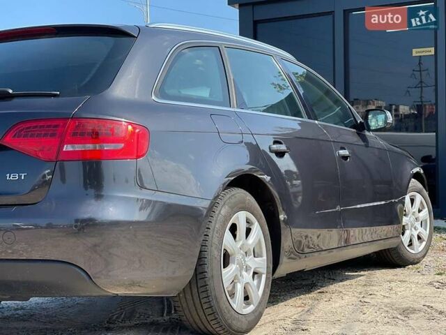 Серый Ауди А4, объемом двигателя 1.8 л и пробегом 249 тыс. км за 5300 $, фото 5 на Automoto.ua