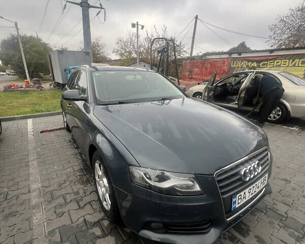 Ауді А4 2009 у Одесі на Automoto.ua Сірий Ауді А4, об'ємом двигуна 1.8 л та пробігом 229 тис. км за 8700 $, фото 2 на Automoto.ua
