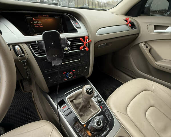 Серый Ауди А4, объемом двигателя 1.97 л и пробегом 333 тыс. км за 10000 $, фото 17 на Automoto.ua