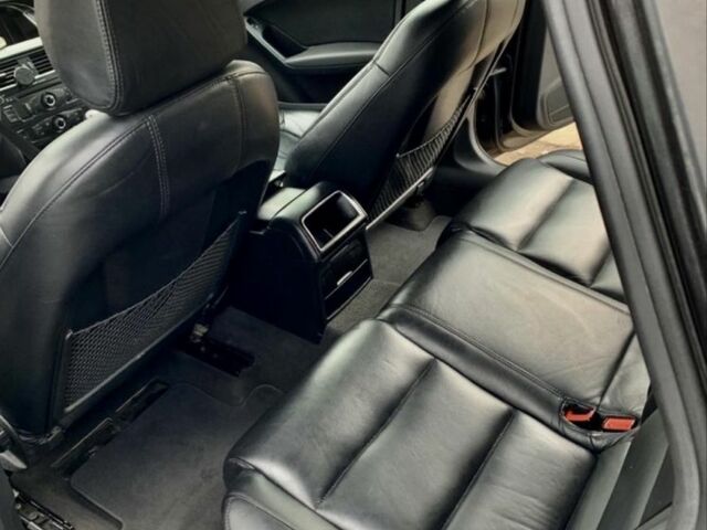 Серый Ауди А4, объемом двигателя 2 л и пробегом 320 тыс. км за 9430 $, фото 5 на Automoto.ua