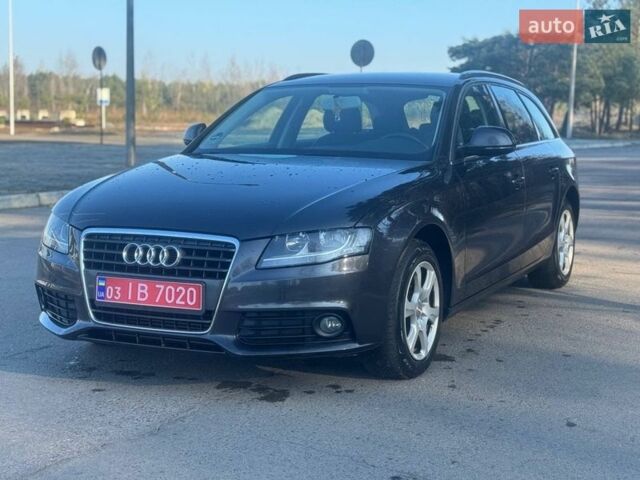 Серый Ауди А4, объемом двигателя 1.8 л и пробегом 207 тыс. км за 7499 $, фото 1 на Automoto.ua