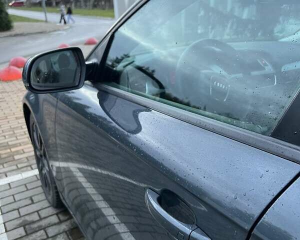 Сірий Ауді А4, об'ємом двигуна 1.8 л та пробігом 168 тис. км за 9100 $, фото 4 на Automoto.ua
