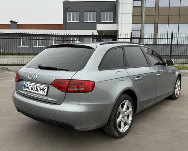 Серый Ауди А4, объемом двигателя 1.97 л и пробегом 333 тыс. км за 10000 $, фото 5 на Automoto.ua