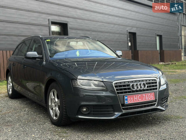 Серый Ауди А4, объемом двигателя 2 л и пробегом 246 тыс. км за 9199 $, фото 2 на Automoto.ua