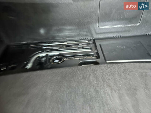 Серый Ауди А4, объемом двигателя 2 л и пробегом 210 тыс. км за 9999 $, фото 60 на Automoto.ua