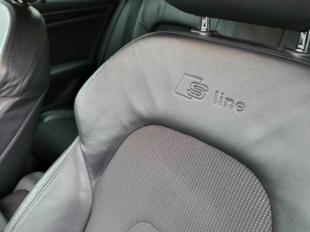 Серый Ауди А4, объемом двигателя 1.8 л и пробегом 241 тыс. км за 10500 $, фото 17 на Automoto.ua