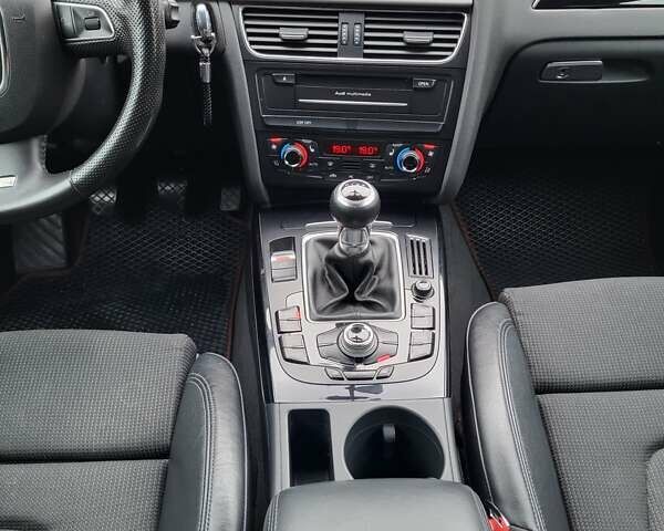 Серый Ауди А4, объемом двигателя 0 л и пробегом 241 тыс. км за 10600 $, фото 30 на Automoto.ua