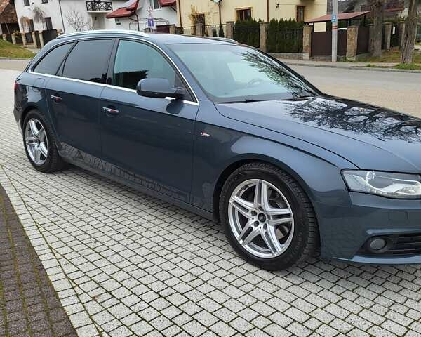 Серый Ауди А4, объемом двигателя 0 л и пробегом 241 тыс. км за 10600 $, фото 4 на Automoto.ua