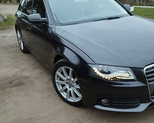 Серый Ауди А4, объемом двигателя 1.98 л и пробегом 258 тыс. км за 9000 $, фото 10 на Automoto.ua