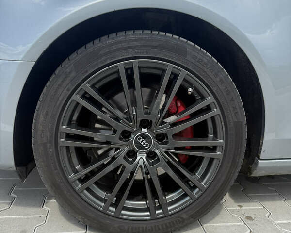 Серый Ауди А4, объемом двигателя 2.7 л и пробегом 311 тыс. км за 10500 $, фото 35 на Automoto.ua