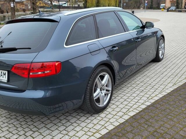 Серый Ауди А4, объемом двигателя 1.8 л и пробегом 241 тыс. км за 10500 $, фото 6 на Automoto.ua