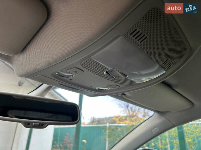 Серый Ауди А4, объемом двигателя 2 л и пробегом 210 тыс. км за 9999 $, фото 41 на Automoto.ua