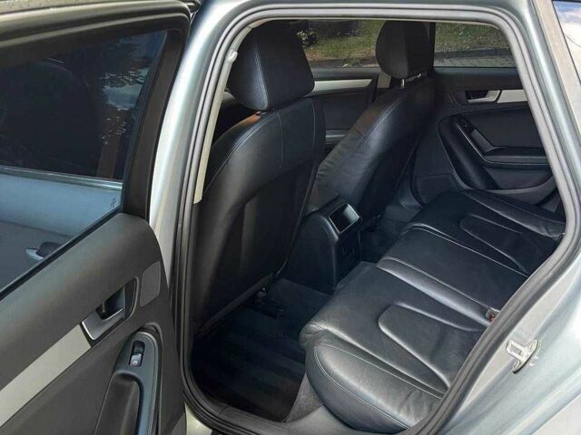 Серый Ауди А4, объемом двигателя 2 л и пробегом 265 тыс. км за 8500 $, фото 16 на Automoto.ua