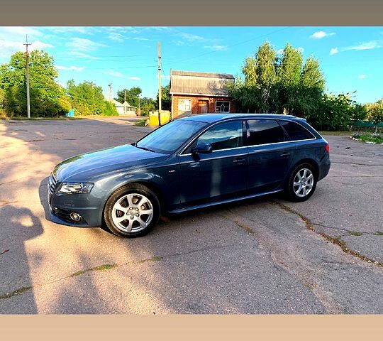 Сірий Ауді А4, об'ємом двигуна 2 л та пробігом 375 тис. км за 10500 $, фото 2 на Automoto.ua