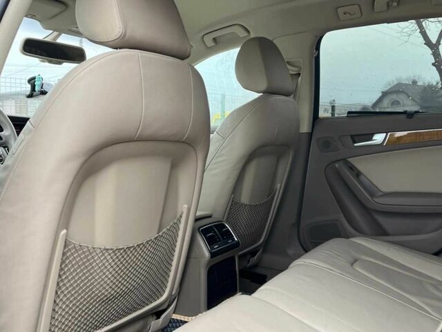 Сірий Ауді А4, об'ємом двигуна 2 л та пробігом 259 тис. км за 10200 $, фото 17 на Automoto.ua