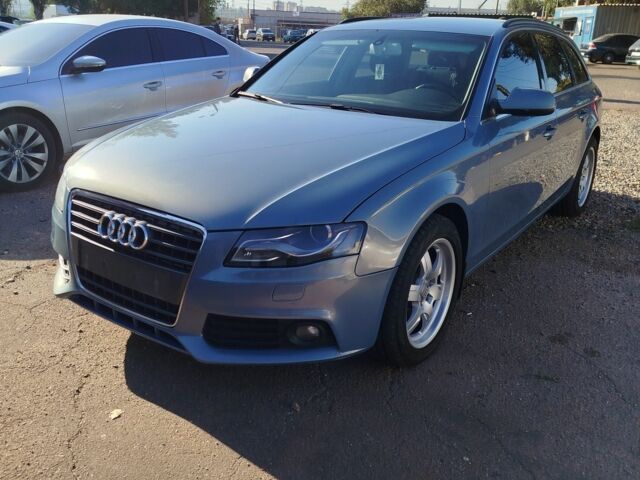 Сірий Ауді А4, об'ємом двигуна 2 л та пробігом 248 тис. км за 8999 $, фото 1 на Automoto.ua