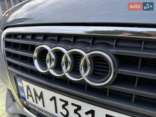 Сірий Ауді А4, об'ємом двигуна 2 л та пробігом 271 тис. км за 10400 $, фото 60 на Automoto.ua