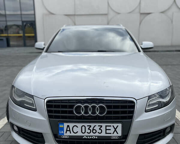 Сірий Ауді А4, об'ємом двигуна 2.7 л та пробігом 376 тис. км за 9300 $, фото 3 на Automoto.ua