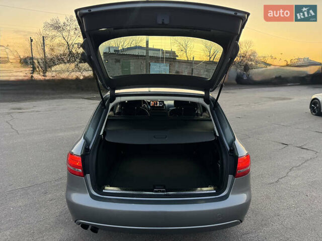 Серый Ауди А4, объемом двигателя 1.8 л и пробегом 238 тыс. км за 9400 $, фото 36 на Automoto.ua