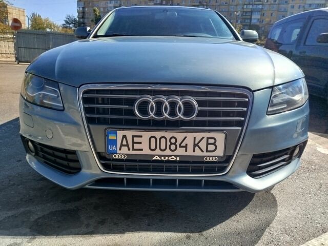 Сірий Ауді А4, об'ємом двигуна 2 л та пробігом 248 тис. км за 8999 $, фото 7 на Automoto.ua