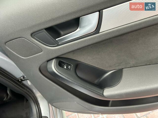 Серый Ауди А4, объемом двигателя 2 л и пробегом 210 тыс. км за 9999 $, фото 67 на Automoto.ua