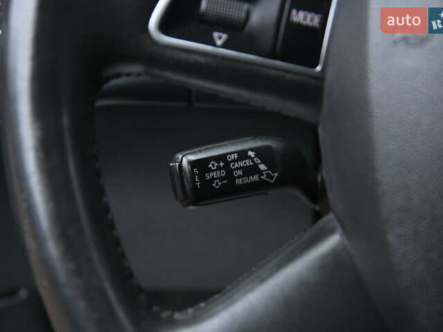 Сірий Ауді А4, об'ємом двигуна 2 л та пробігом 240 тис. км за 9350 $, фото 24 на Automoto.ua