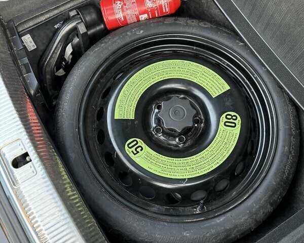 Серый Ауди А4, объемом двигателя 1.98 л и пробегом 215 тыс. км за 10900 $, фото 26 на Automoto.ua