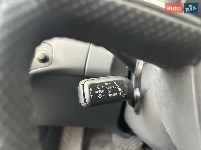 Серый Ауди А4, объемом двигателя 2 л и пробегом 210 тыс. км за 9999 $, фото 36 на Automoto.ua