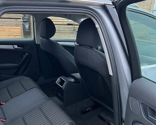 Серый Ауди А4, объемом двигателя 1.8 л и пробегом 250 тыс. км за 8500 $, фото 20 на Automoto.ua