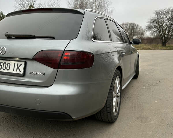 Серый Ауди А4, объемом двигателя 2 л и пробегом 251 тыс. км за 11400 $, фото 5 на Automoto.ua