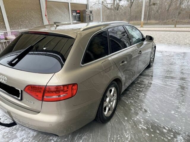 Сірий Ауді А4, об'ємом двигуна 2 л та пробігом 280 тис. км за 7300 $, фото 2 на Automoto.ua