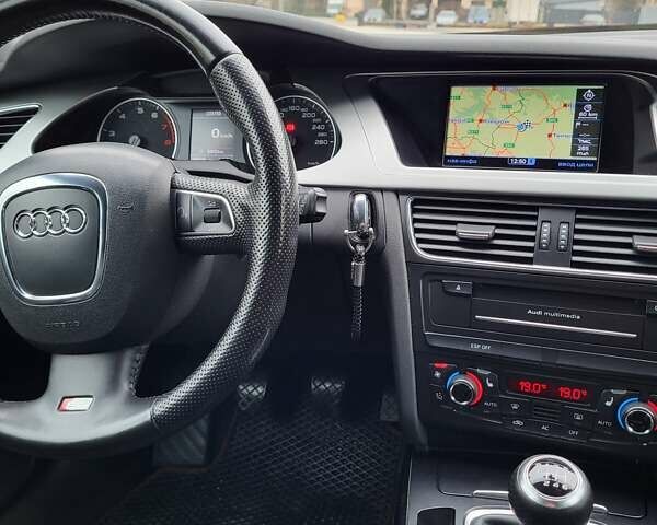 Серый Ауди А4, объемом двигателя 0 л и пробегом 241 тыс. км за 10600 $, фото 34 на Automoto.ua