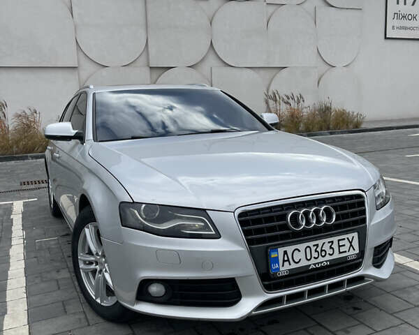 Сірий Ауді А4, об'ємом двигуна 2.7 л та пробігом 376 тис. км за 9300 $, фото 33 на Automoto.ua