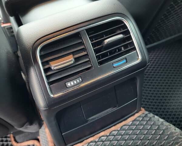 Серый Ауди А4, объемом двигателя 0 л и пробегом 241 тыс. км за 10600 $, фото 26 на Automoto.ua