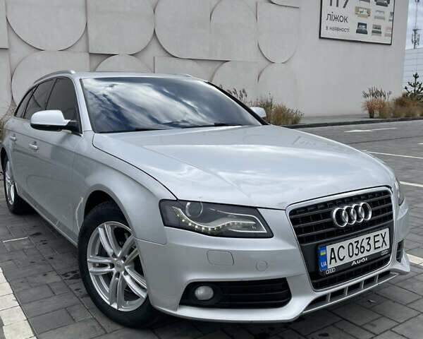 Сірий Ауді А4, об'ємом двигуна 2.7 л та пробігом 376 тис. км за 9300 $, фото 32 на Automoto.ua