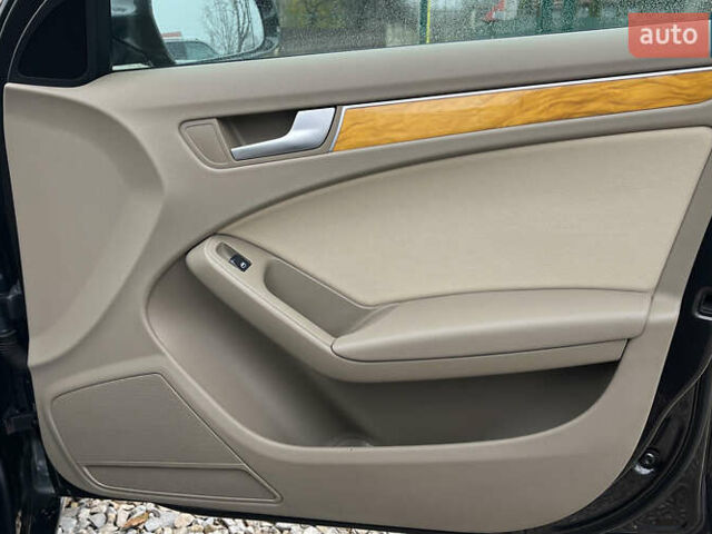 Сірий Ауді А4, об'ємом двигуна 1.97 л та пробігом 259 тис. км за 10200 $, фото 25 на Automoto.ua