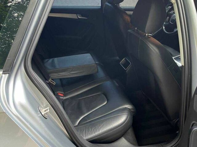 Серый Ауди А4, объемом двигателя 2 л и пробегом 265 тыс. км за 8500 $, фото 17 на Automoto.ua