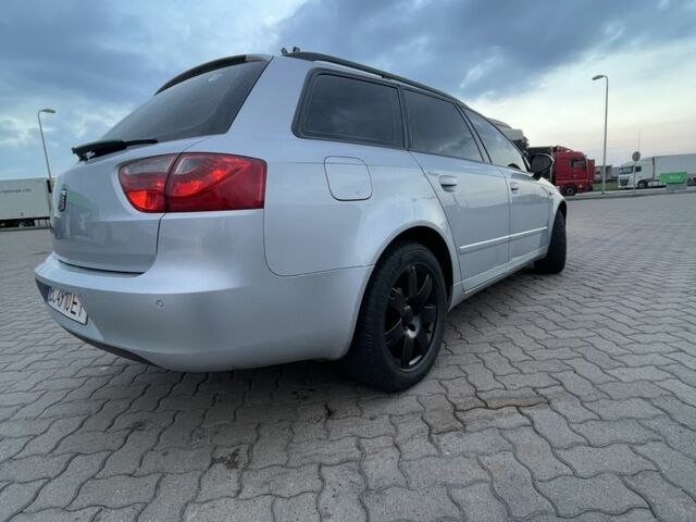 Сірий Ауді А4, об'ємом двигуна 2 л та пробігом 253 тис. км за 5399 $, фото 4 на Automoto.ua