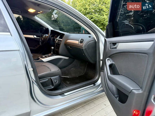 Сірий Ауді А4, об'ємом двигуна 2 л та пробігом 271 тис. км за 10400 $, фото 29 на Automoto.ua