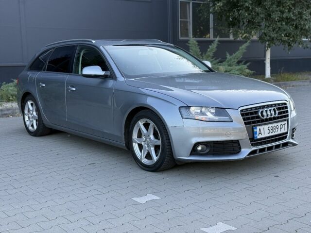 Серый Ауди А4, объемом двигателя 2 л и пробегом 408 тыс. км за 8800 $, фото 2 на Automoto.ua