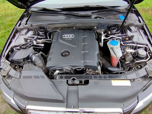 Серый Ауди А4, объемом двигателя 2 л и пробегом 258 тыс. км за 8100 $, фото 12 на Automoto.ua