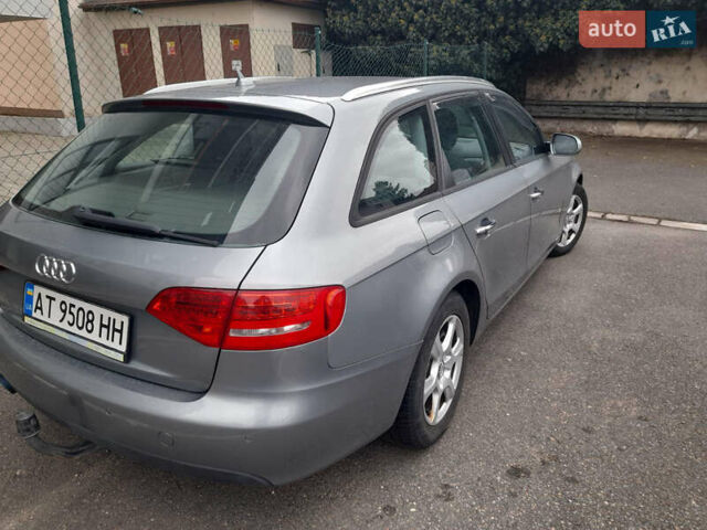Сірий Ауді А4, об'ємом двигуна 2 л та пробігом 297 тис. км за 10500 $, фото 1 на Automoto.ua