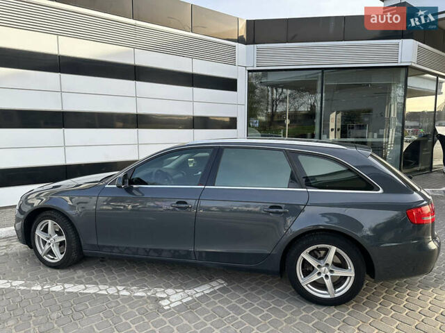 Серый Ауди А4, объемом двигателя 1.8 л и пробегом 245 тыс. км за 10000 $, фото 2 на Automoto.ua