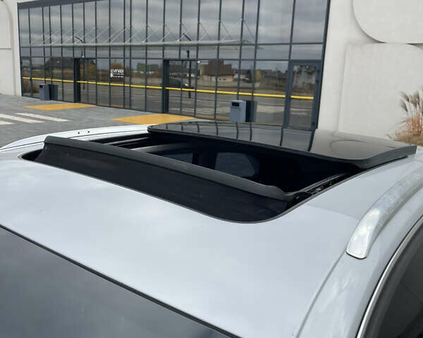 Сірий Ауді А4, об'ємом двигуна 2.7 л та пробігом 376 тис. км за 9300 $, фото 8 на Automoto.ua