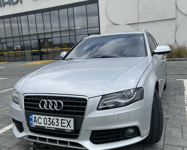 Сірий Ауді А4, об'ємом двигуна 2.7 л та пробігом 376 тис. км за 9300 $, фото 35 на Automoto.ua