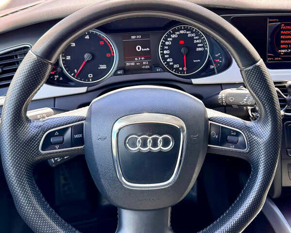 Серый Ауди А4, объемом двигателя 1.97 л и пробегом 254 тыс. км за 10550 $, фото 9 на Automoto.ua