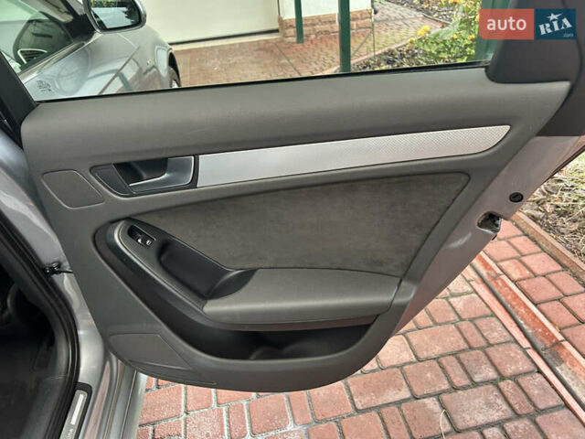 Серый Ауди А4, объемом двигателя 2 л и пробегом 210 тыс. км за 9999 $, фото 66 на Automoto.ua