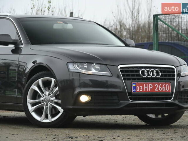 Сірий Ауді А4, об'ємом двигуна 2 л та пробігом 240 тис. км за 9350 $, фото 2 на Automoto.ua